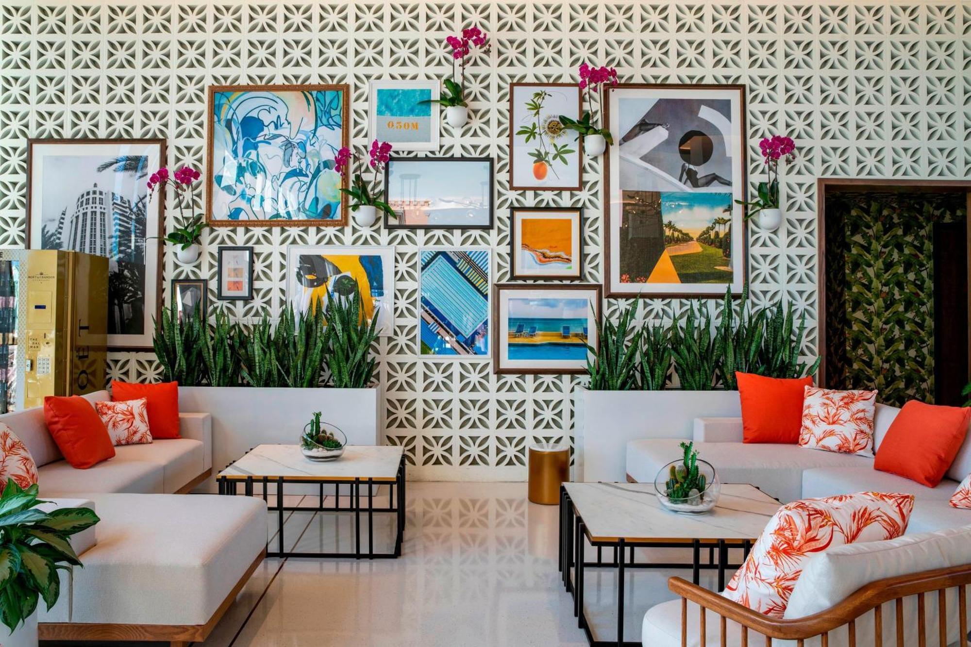 The Dalmar, Fort Lauderdale, A Tribute Portfolio Hotel Exterior photo
